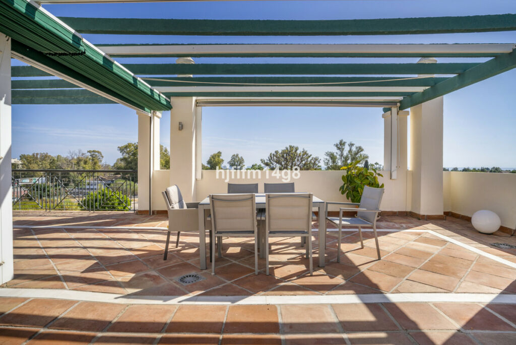 Penthouse Nueva Andalucía Málaga - image 21
