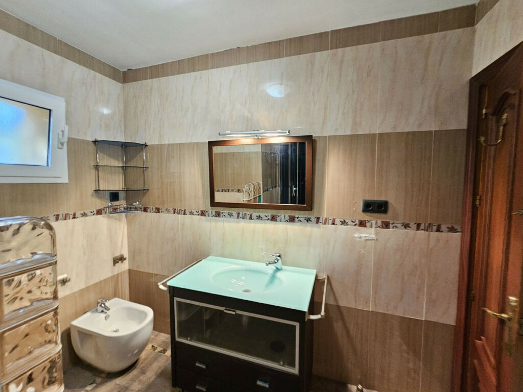 Townhouse El Chaparral Málaga - image 21
