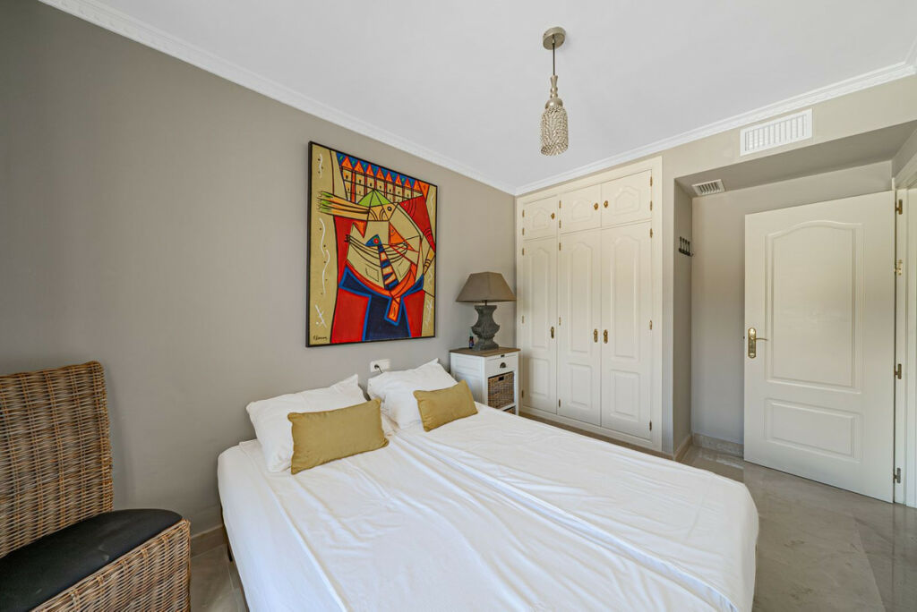Semi-Detached House Estepona Málaga - image 21
