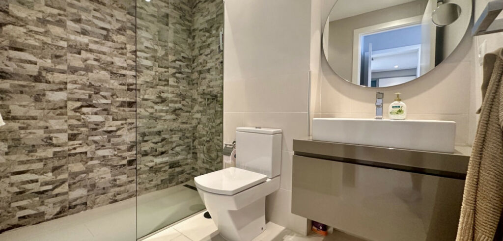 Ground Floor Apartment Villamartin Alicante - image 21