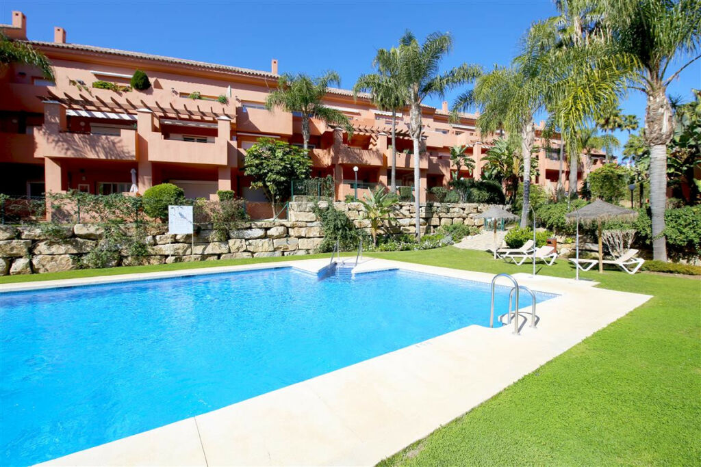 Ground Floor Apartment Estepona Málaga - image 21