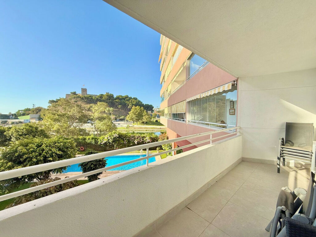 Middle Floor Apartment Fuengirola Málaga - image 21