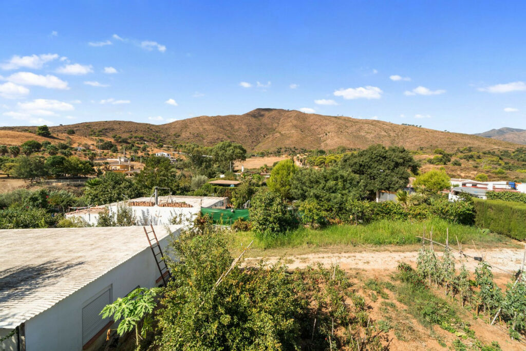 Detached Villa Mijas Málaga - image 21