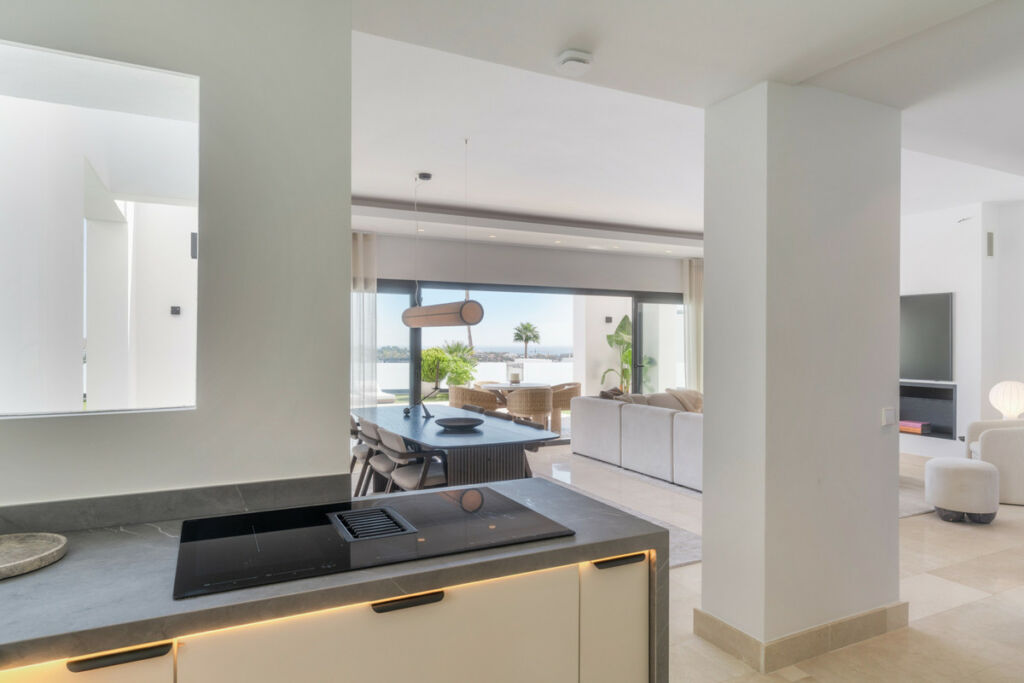 Detached Villa Benahavís Málaga - image 21