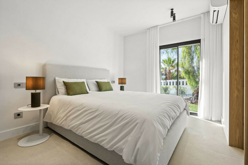 Detached Villa El Rosario Málaga - image 21
