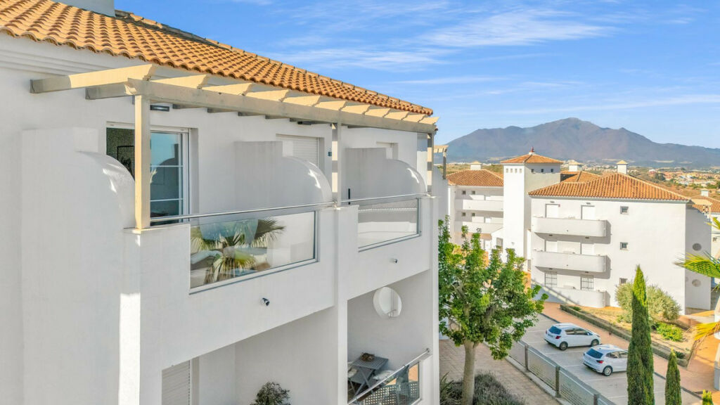 Penthouse Manilva Málaga - image 21