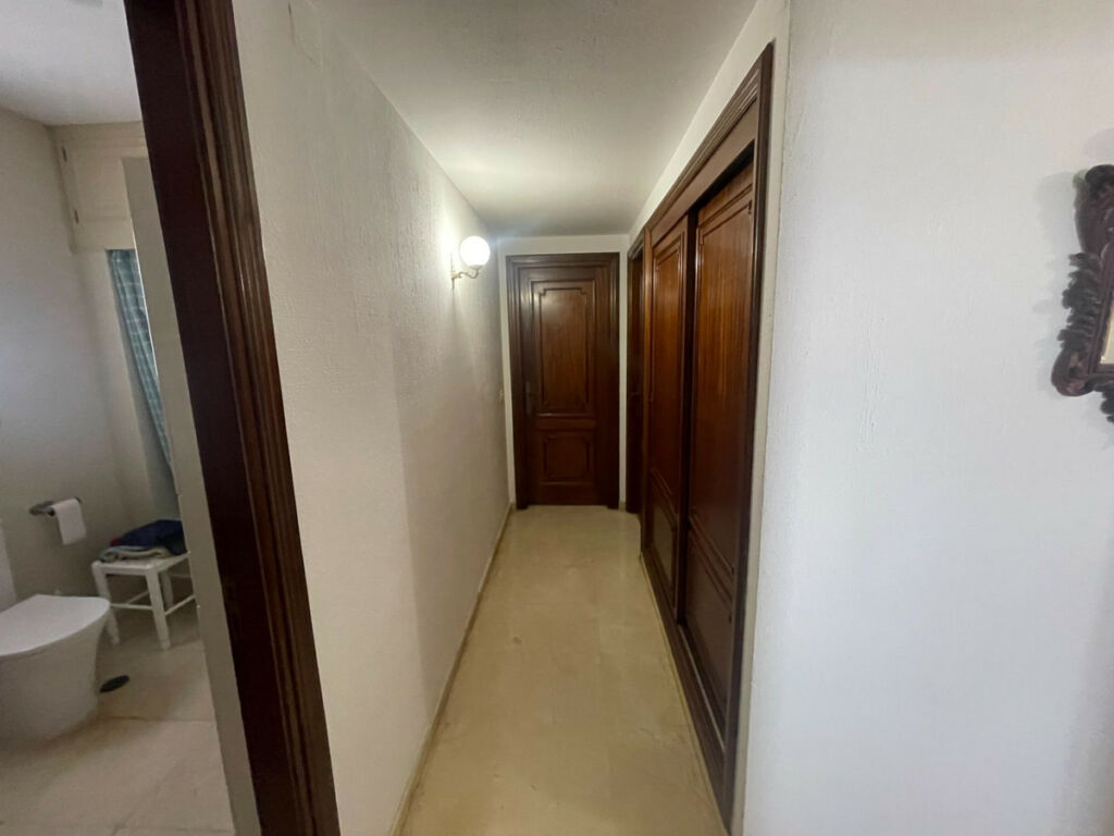 Penthouse Estepona Málaga - image 21