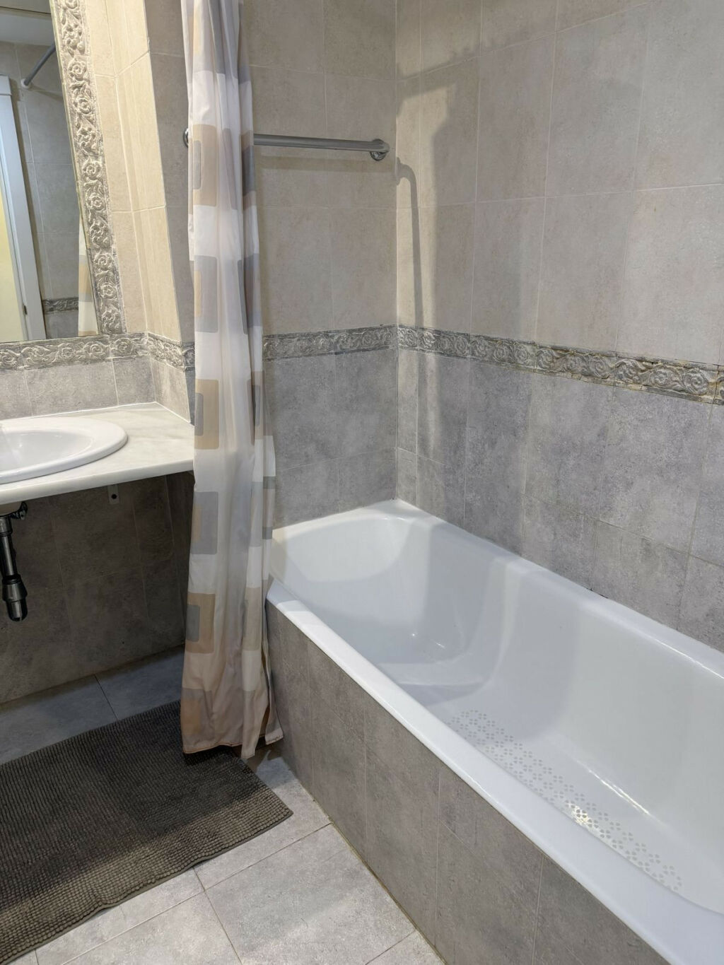 Middle Floor Apartment Hacienda del Sol Málaga - image 21