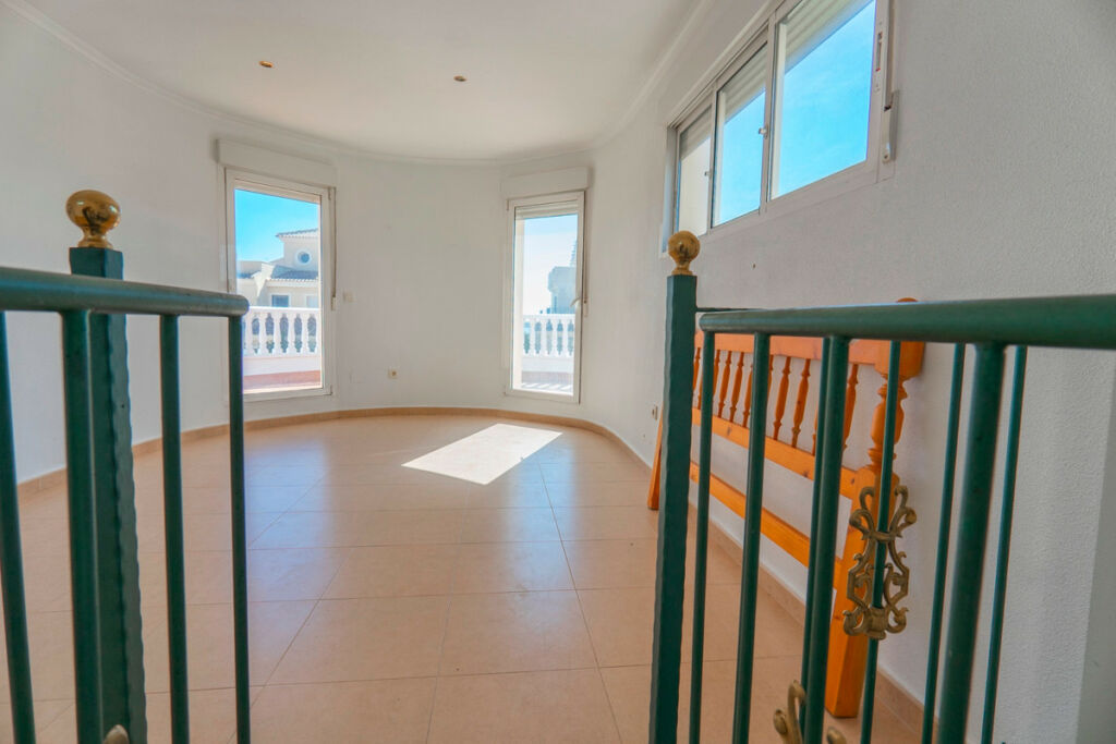 Detached Villa Rojales Alicante - image 22