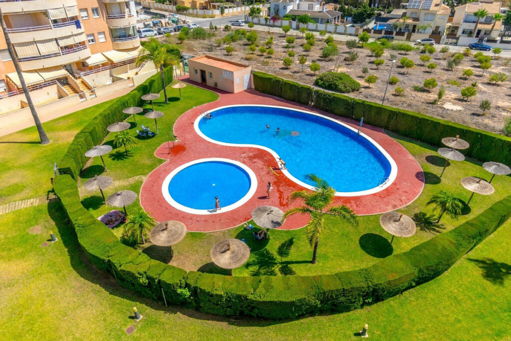 Middle Floor Apartment Orihuela Costa Alicante - image 22
