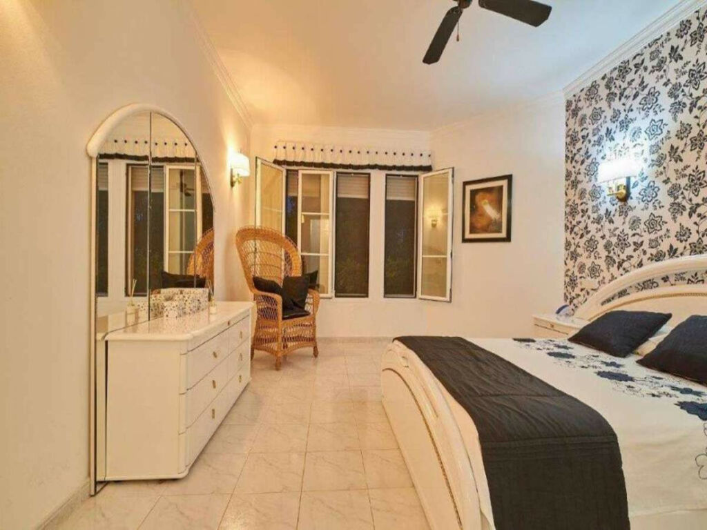 Detached Villa Javea Alicante - image 22
