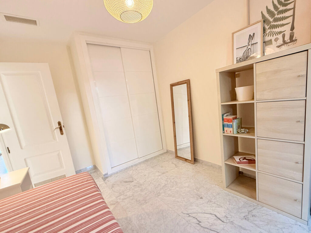 Ground Floor Apartment Puerto Banús Málaga - image 22