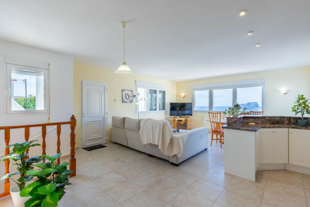 Detached Villa Moraira Alicante - image 22