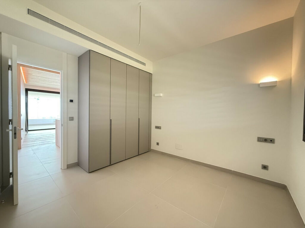 Middle Floor Apartment Higueron Málaga - image 22