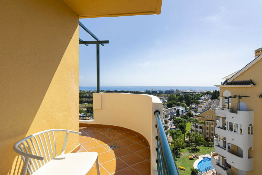 Penthouse Duplex Nueva Andalucía Málaga - image 22