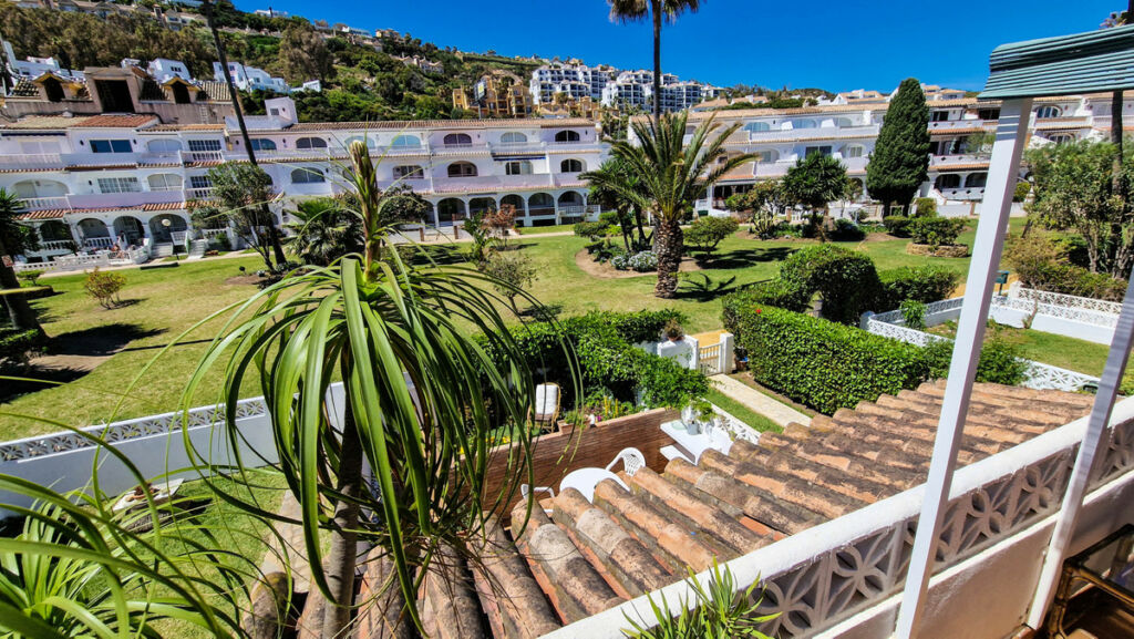 Townhouse Manilva Málaga - image 22