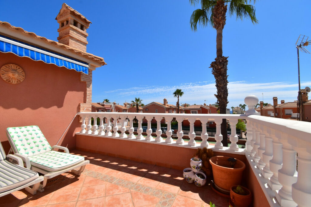 Detached Villa Playa Flamenca Alicante - image 22