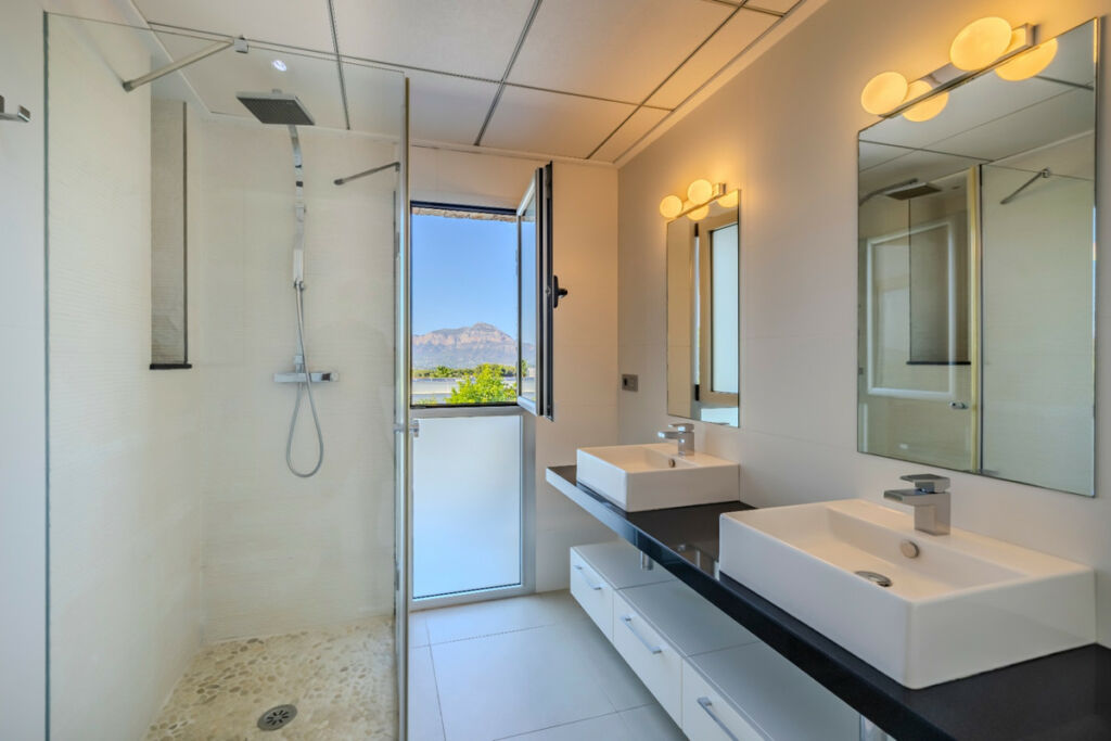Detached Villa Javea Alicante - image 22