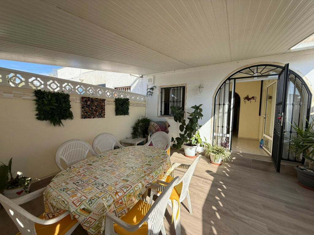 Townhouse Torrevieja Alicante - image 22