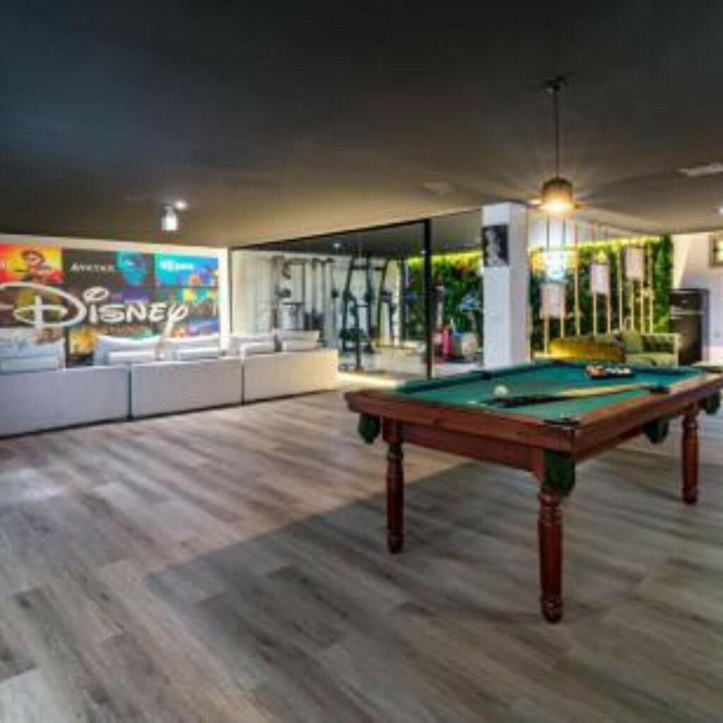 Detached Villa Marbella Málaga - image 22