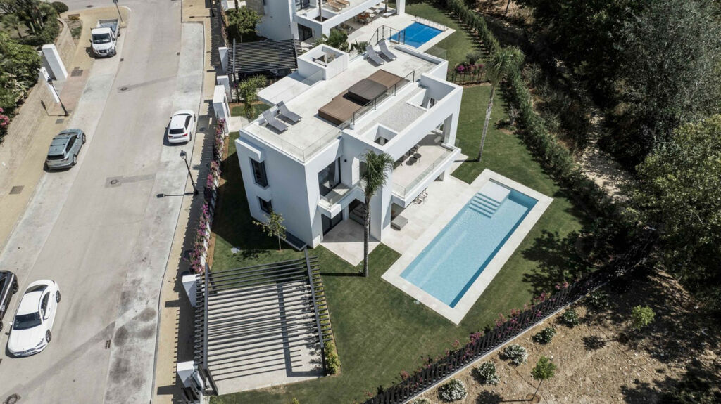 Detached Villa Atalaya Málaga - image 22