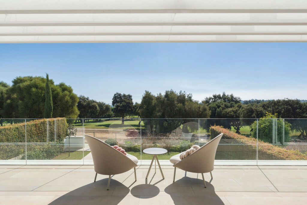 Detached Villa Sotogrande Cádiz - image 22