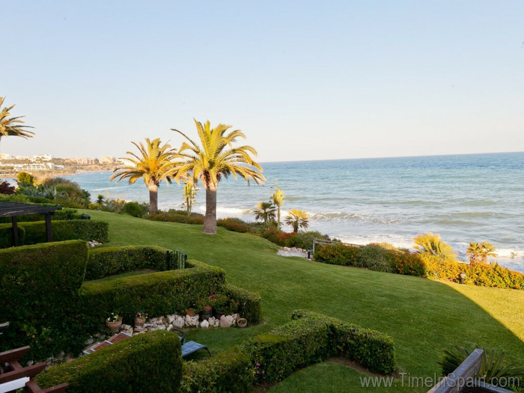 Townhouse Estepona Málaga - image 22