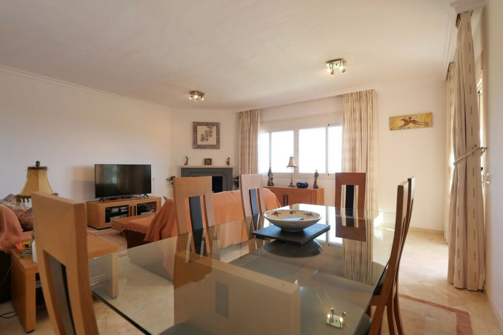 Penthouse La Mairena Málaga - image 22