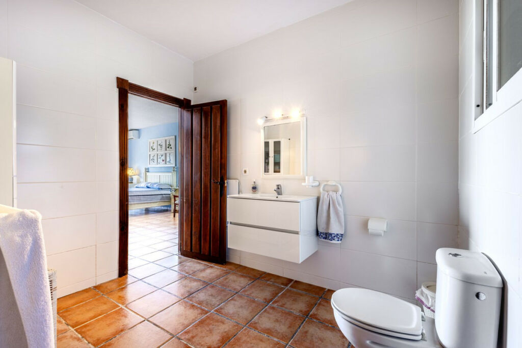 Detached Villa Alhaurín el Grande Málaga - image 22