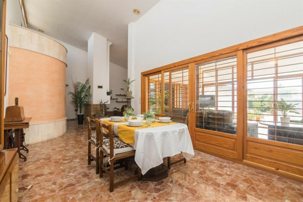 Detached Villa Elche Alicante - image 22