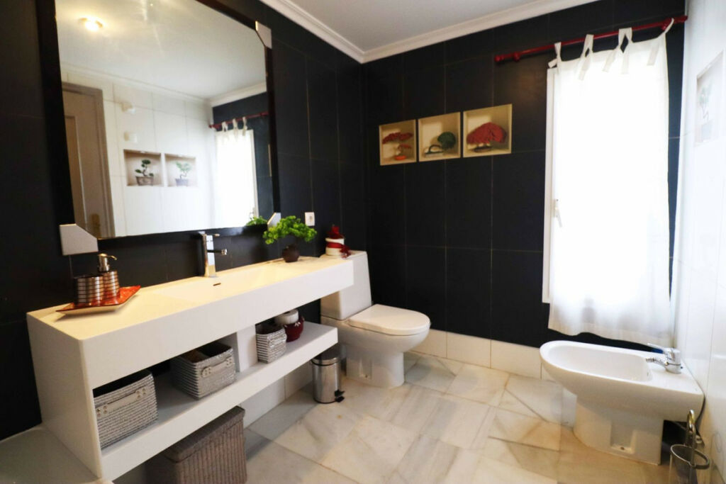Townhouse Estepona Málaga - image 22