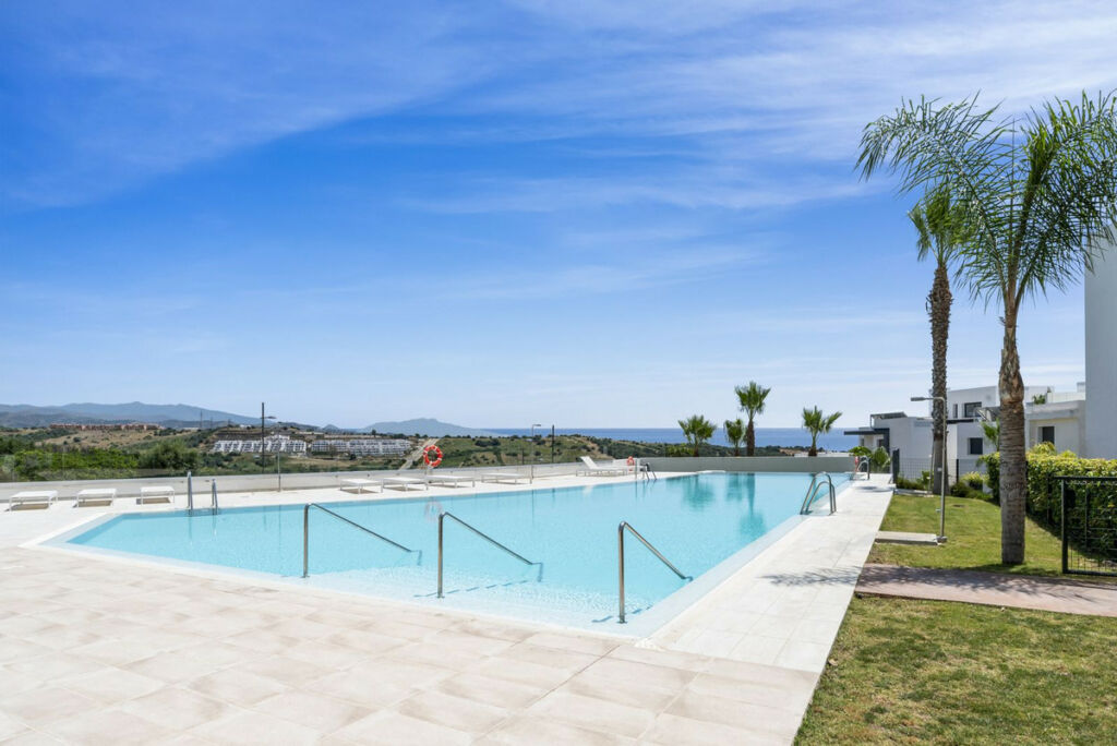 Ground Floor Apartment Estepona Málaga - image 22