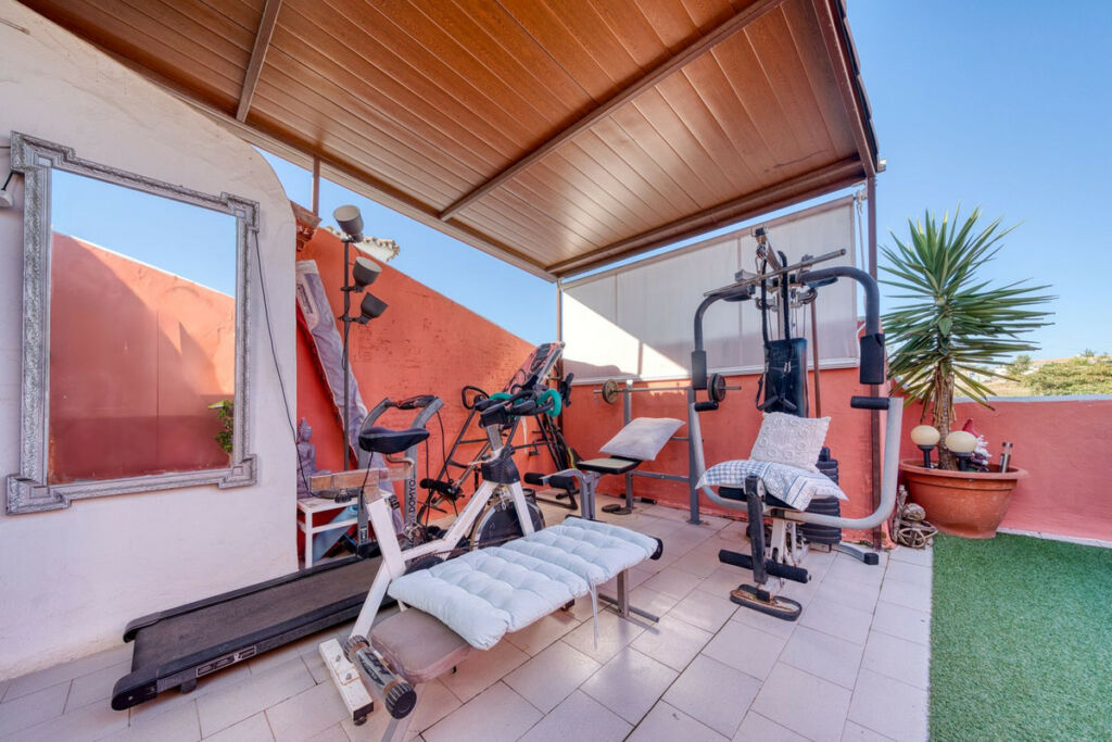Townhouse Bel Air Málaga - image 22