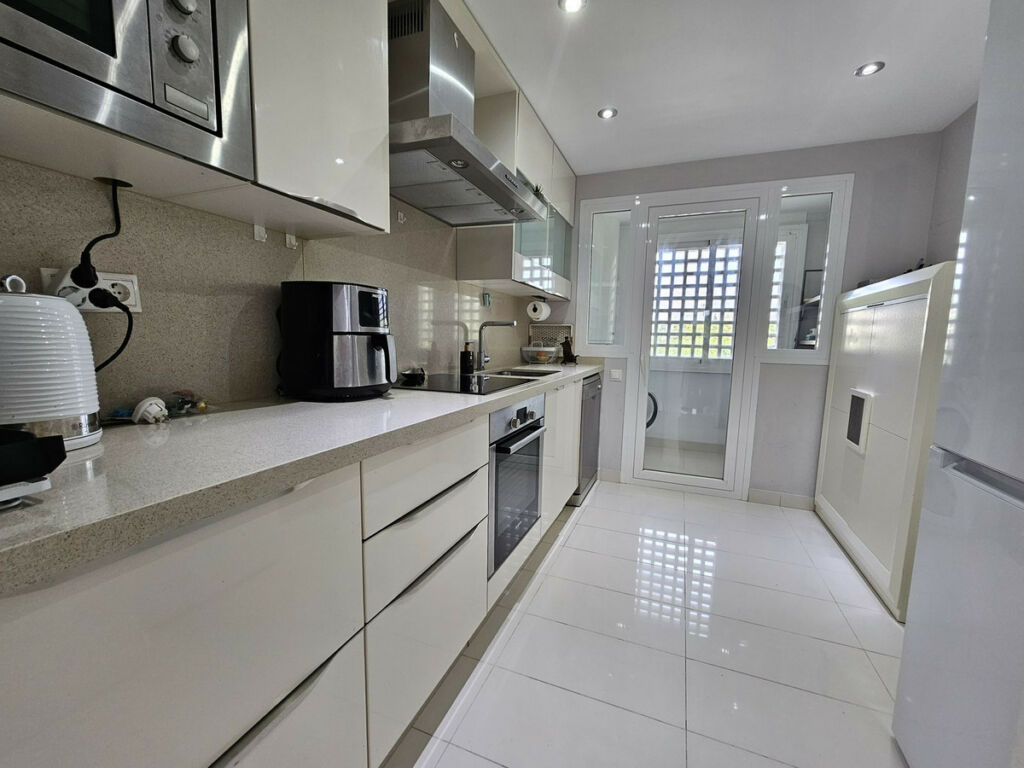 Penthouse Estepona Málaga - image 22