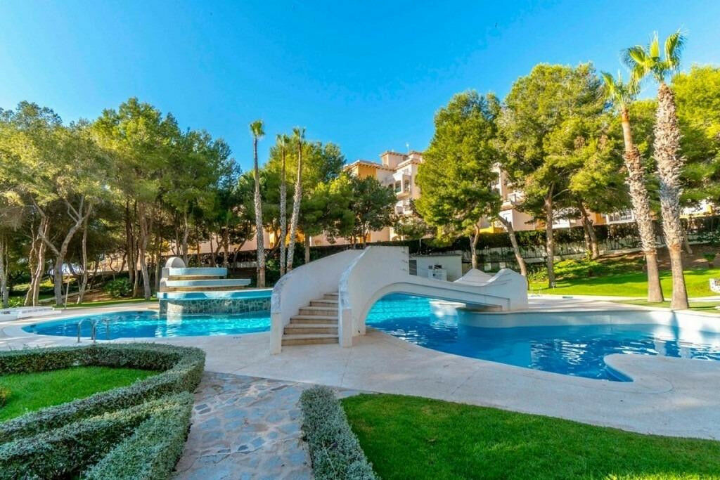 Middle Floor Apartment Orihuela Costa Alicante - image 23