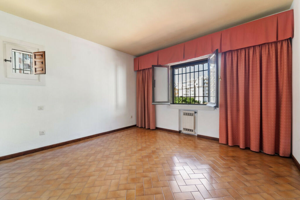 Detached Villa Fuengirola Málaga - image 23