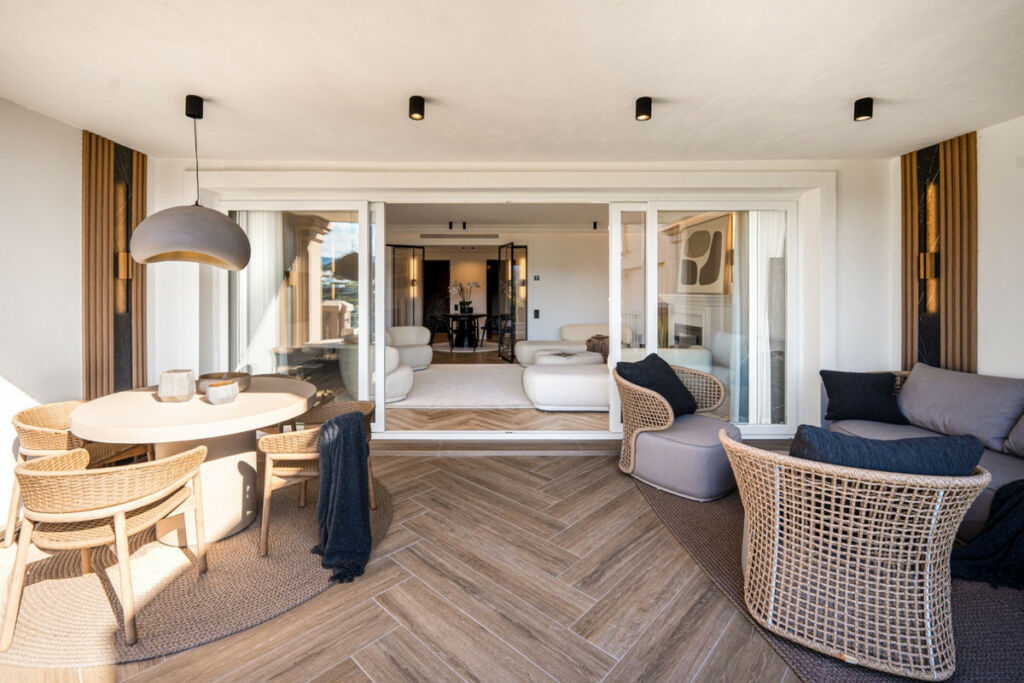Townhouse Benahavís Málaga - image 23