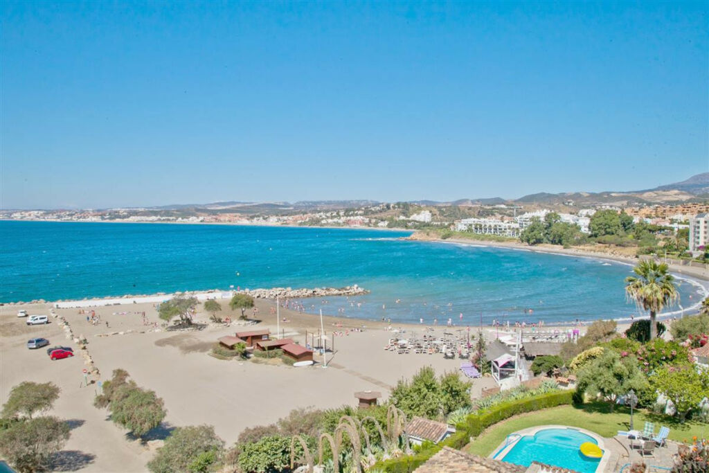 Ground Floor Apartment Estepona Málaga - image 23