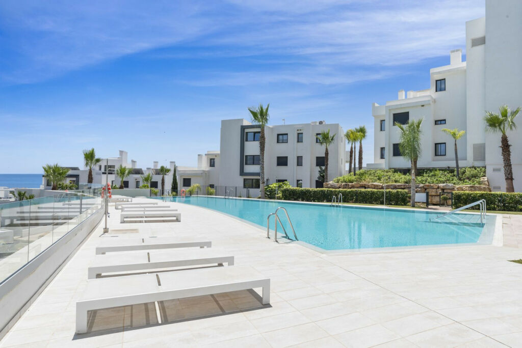 Ground Floor Apartment Estepona Málaga - image 23