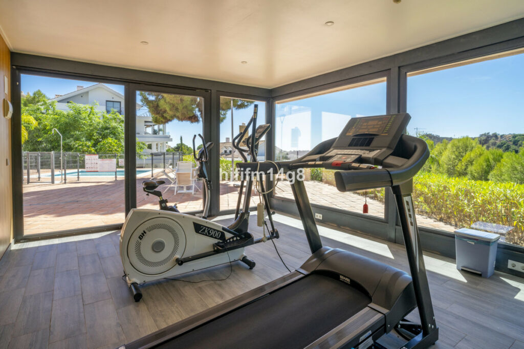 Penthouse Duplex Estepona Málaga - image 23