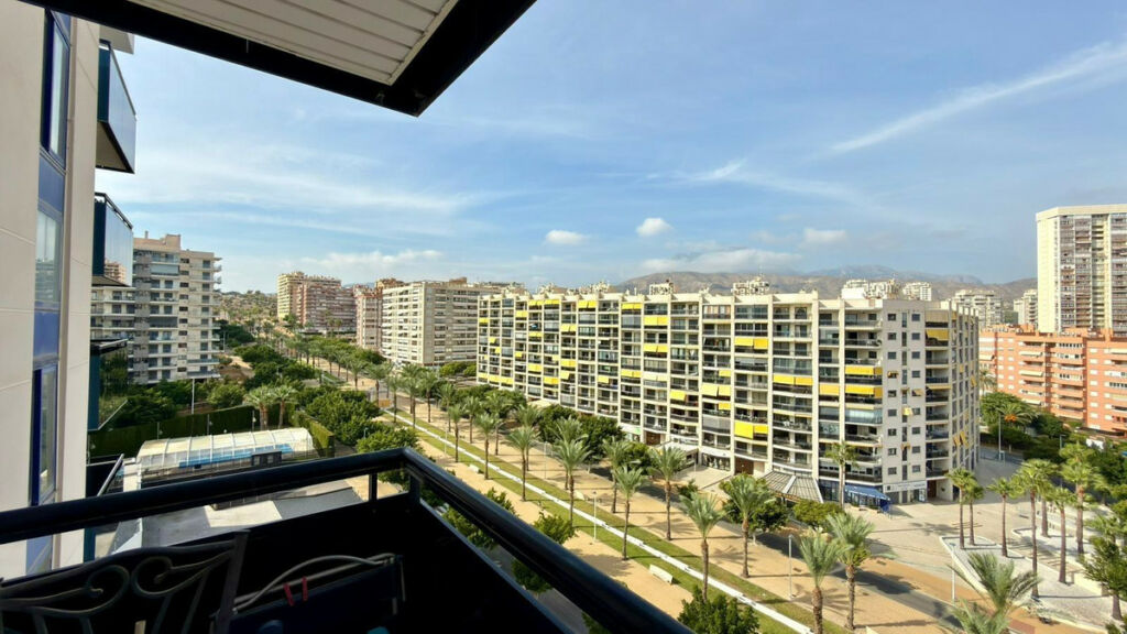 Middle Floor Apartment Villajoyosa Alicante - image 23