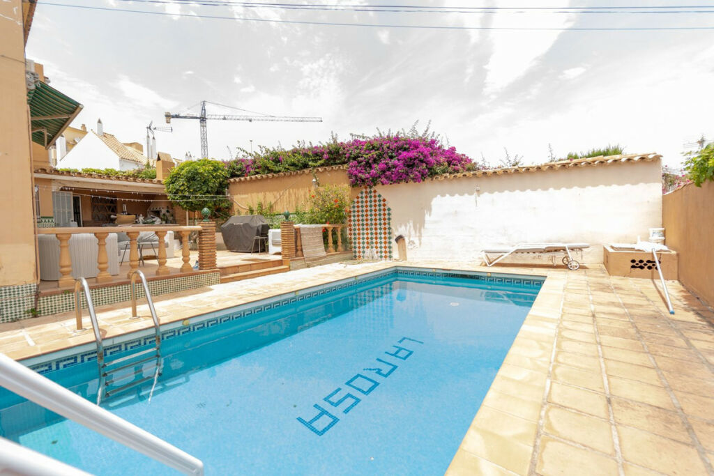 Detached Villa Fuengirola Málaga - image 23