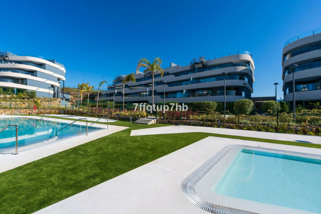 Ground Floor Apartment Estepona Málaga - image 23