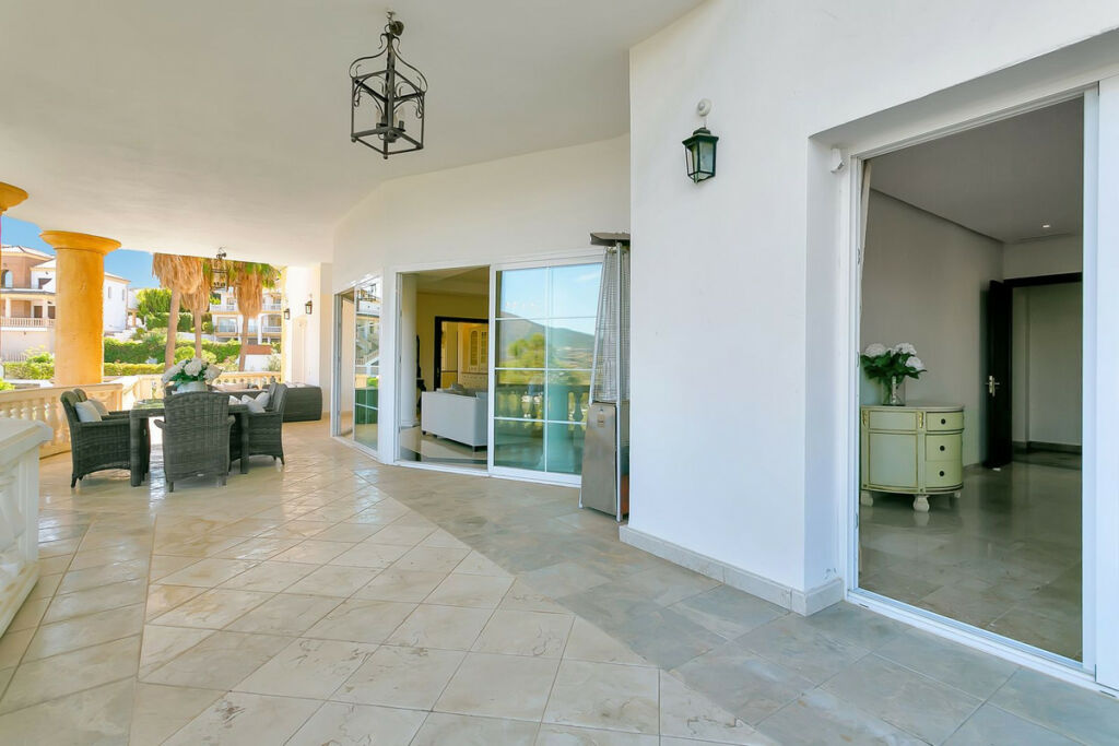 Detached Villa La Cala Golf Málaga - image 23
