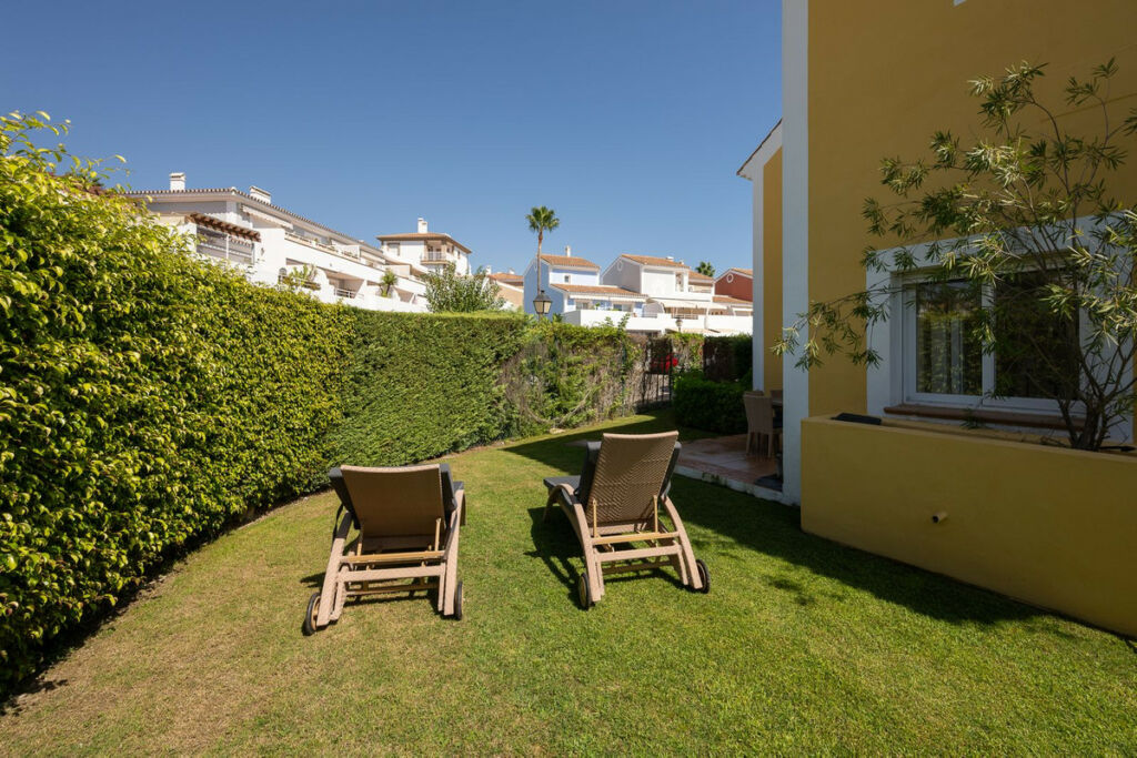 Townhouse Estepona Málaga - image 23