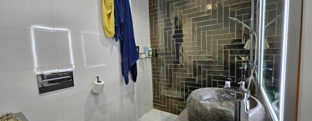 Middle Floor Apartment Estepona Málaga - image 23