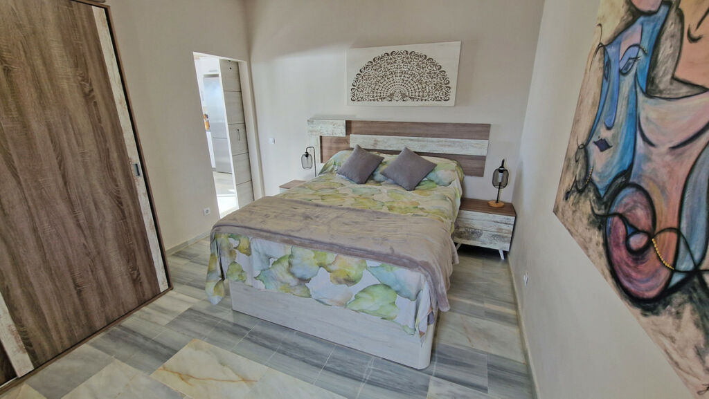 Middle Floor Apartment Estepona Málaga - image 23