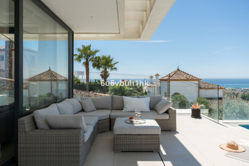 Townhouse Estepona Málaga - image 23