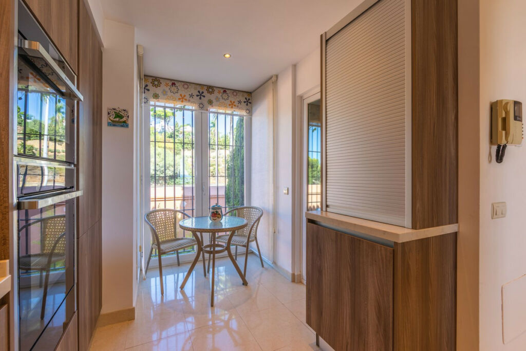 Middle Floor Apartment Casares Playa Málaga - image 23