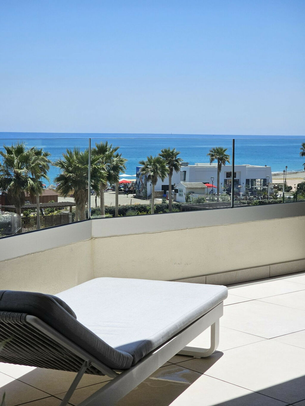 Middle Floor Apartment Estepona Málaga - image 23